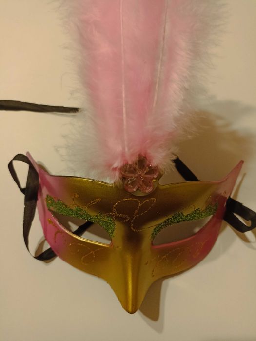 Новогодняя карнавальная маска