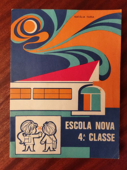 Livros escolares antigos