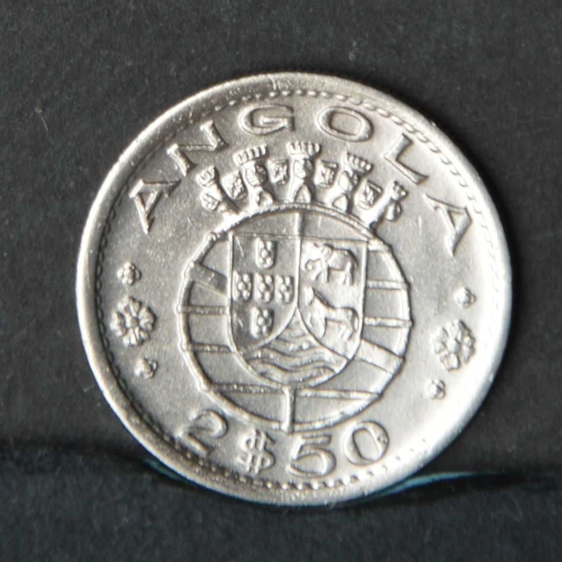 Angola 2,5 escudos 1968 - olx X10349