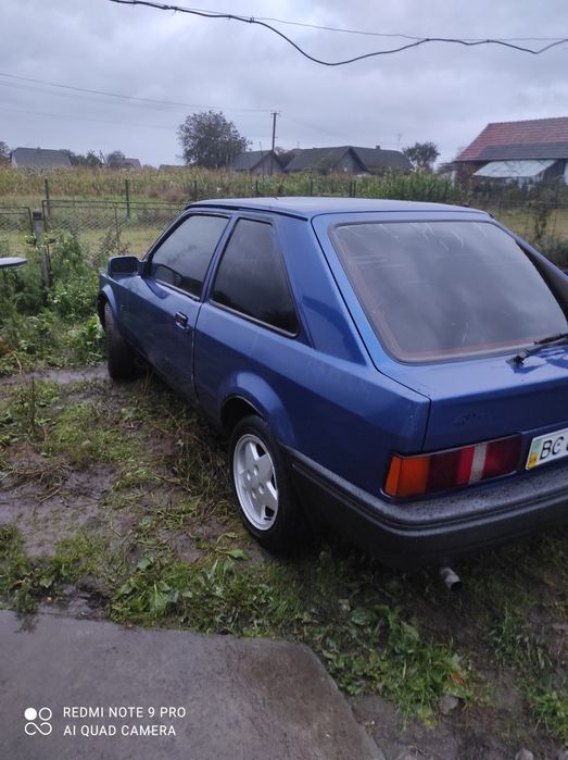 Продам форд ескорд