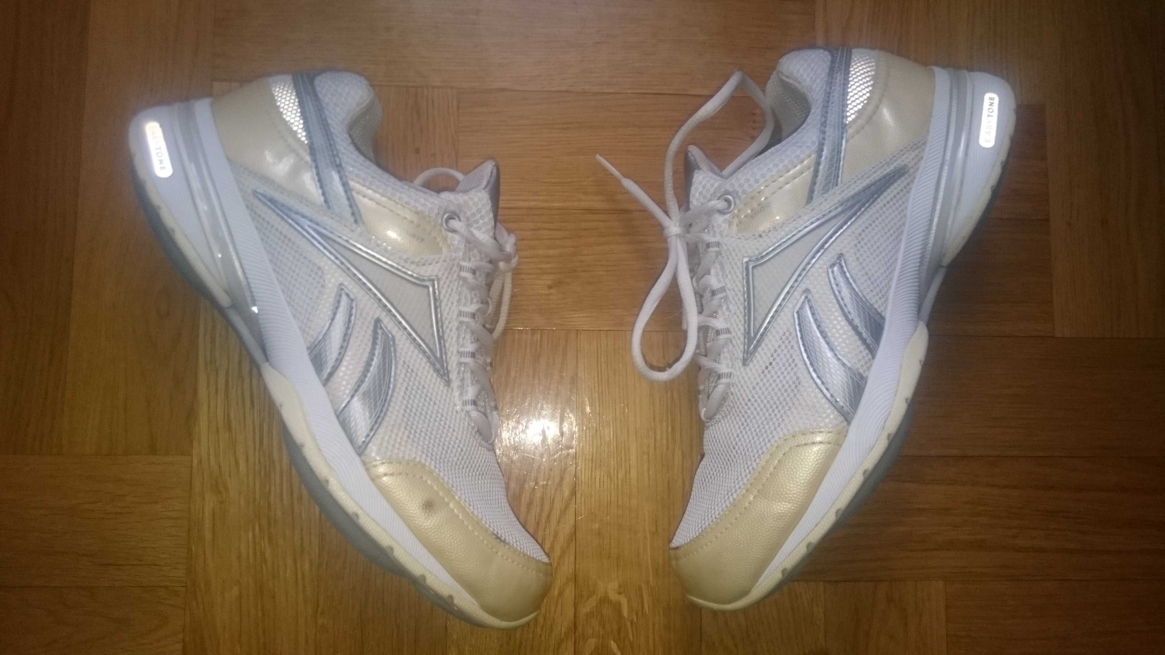 Buty Reebok easytone r. 37.5