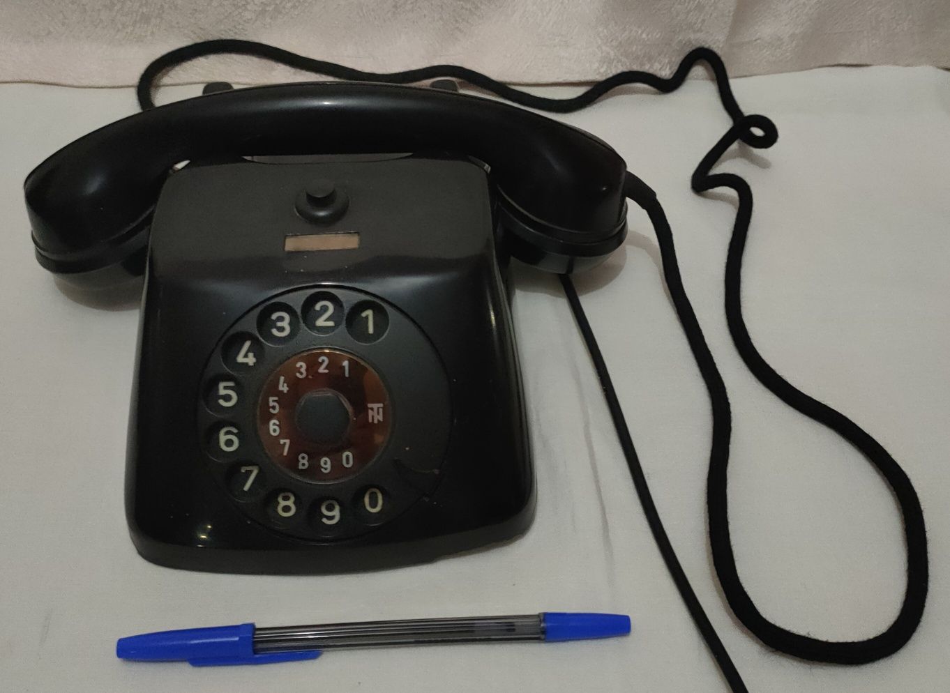 Telefone Raro Muito Antigo em Baquelite