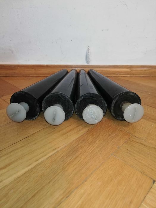 Stare nogi stożkowe od komody z epoki PRL