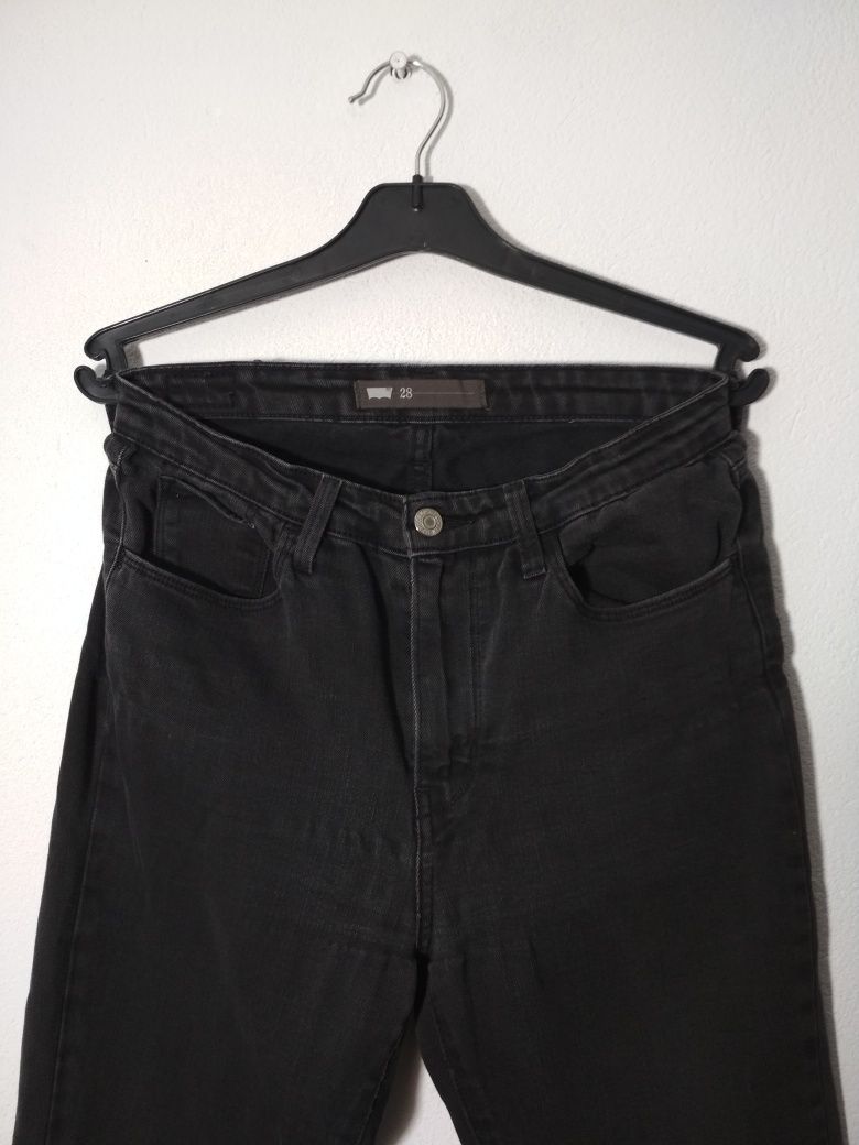 Levi's skinny jeans spodnie jeansowe dżinsy W28 L30