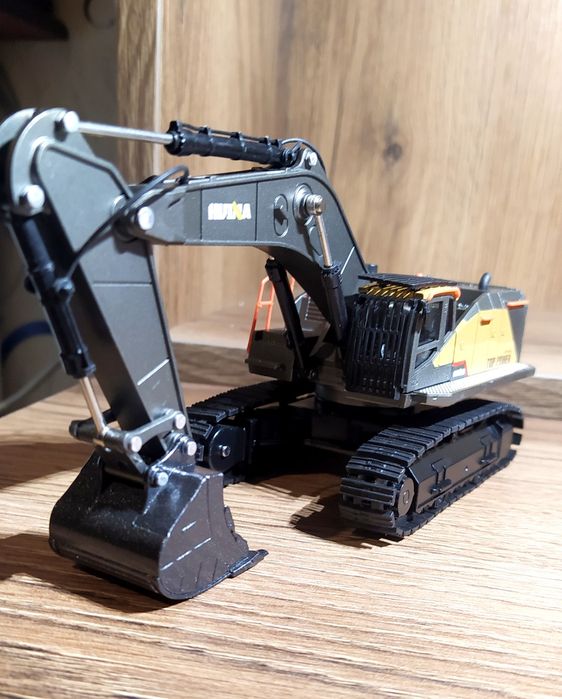 Кар'єрний екскаватор huina toys 1721  (7721)