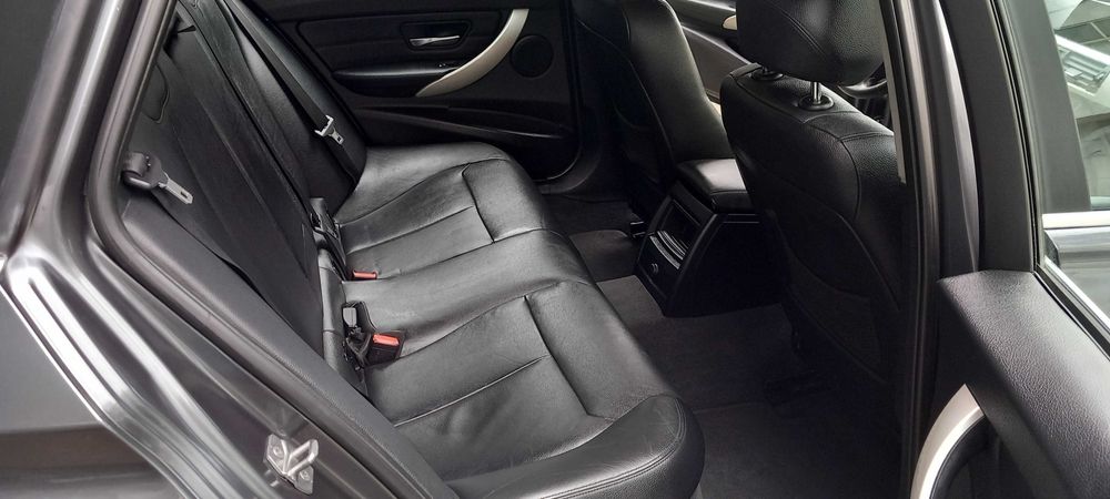 BMW Serie 318D Touring Auto Nacional
