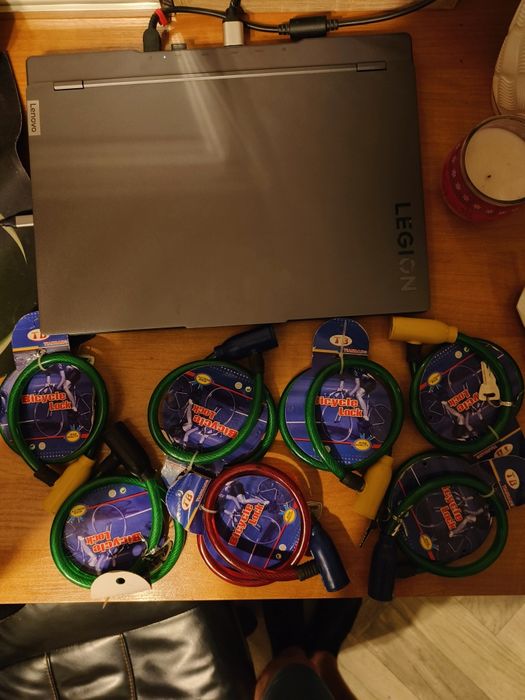 Zabezpieczenie rowerowe na klucz zapięcie linka blokada