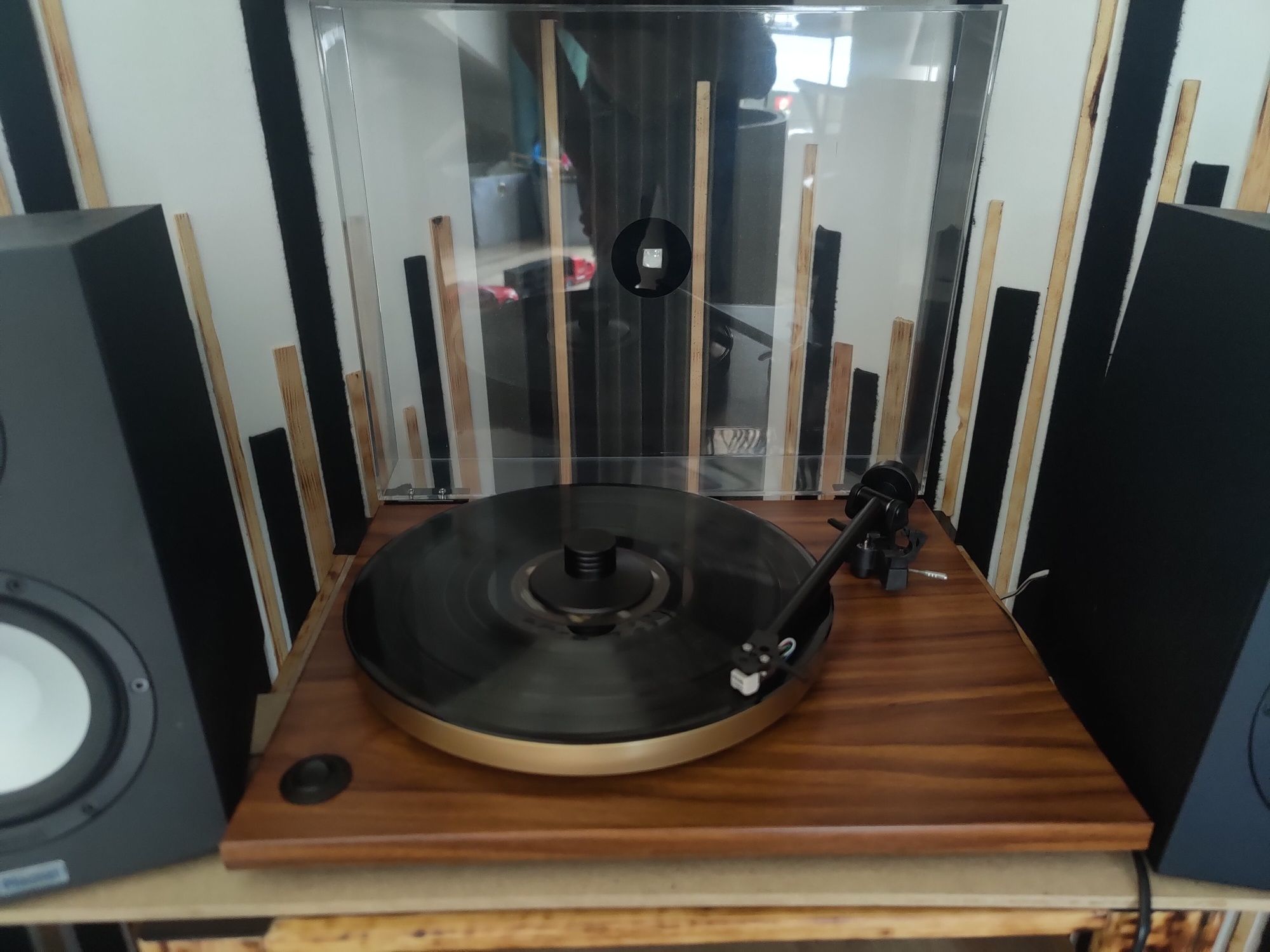 Sprzedam Gramofon Rega planer P1 jak na zdjęciach