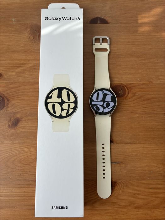 Samsung Galaxy  A72 + Watch6