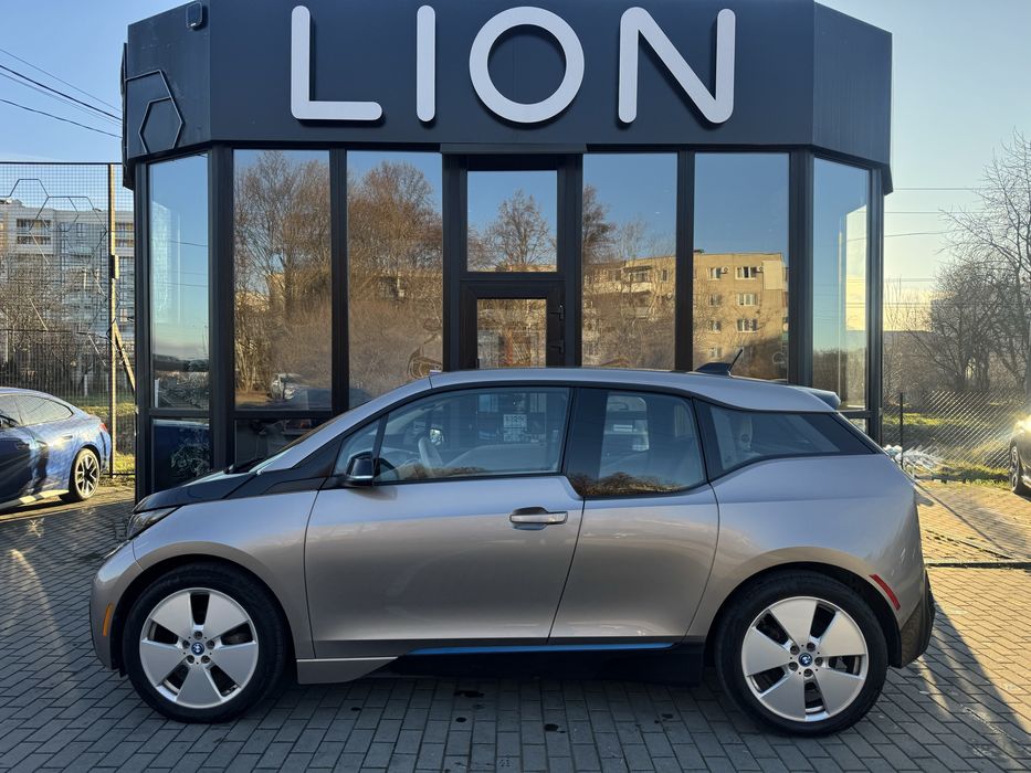 Наявність BMW i3 2015 р. 22 kw