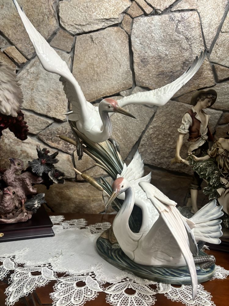 Porcelanowa figurka czapli