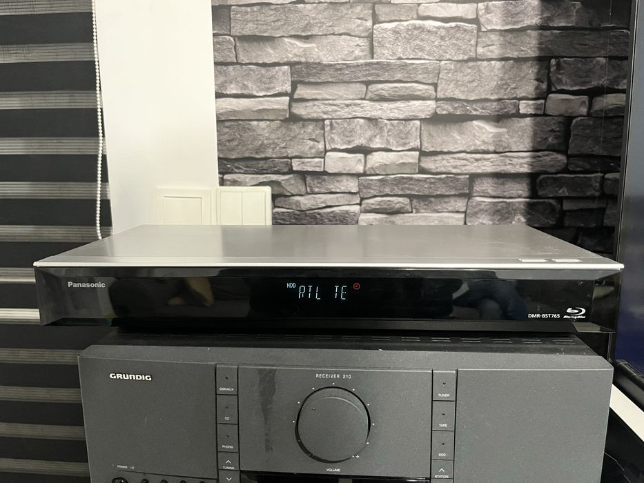 Nagrywarka Blu-ray Panasonic DMR-BST765EG 500GB HDD