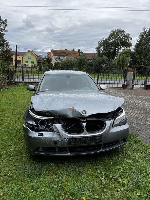 BMW e60 525d uszkodzona, odpala jeździ