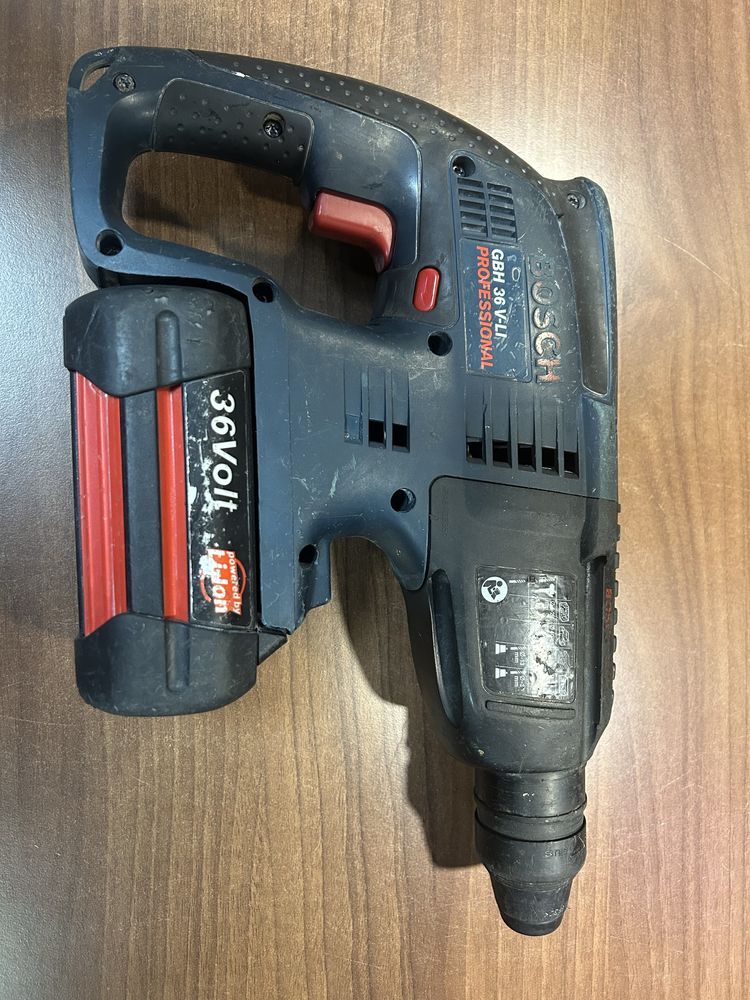 Młotowiertarka Bosch GBH 36 V-LI Professional zestaw accu i ładowarka