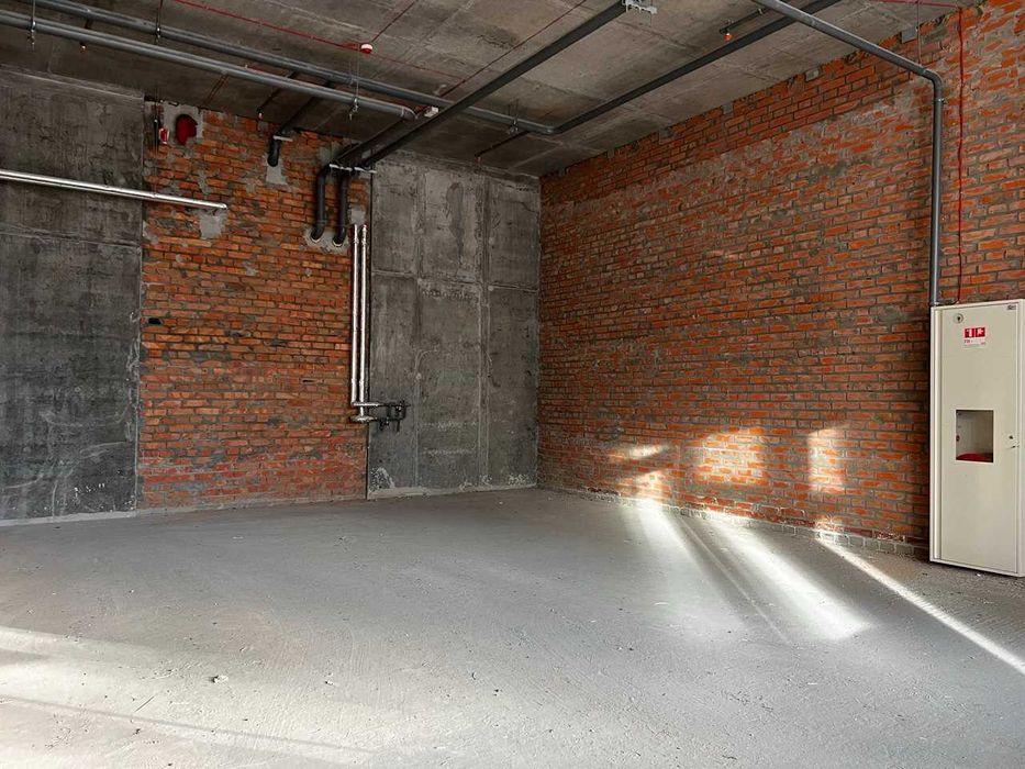 Оренда магазину 59 кв. м проспект Берестейський жк Манхеттен