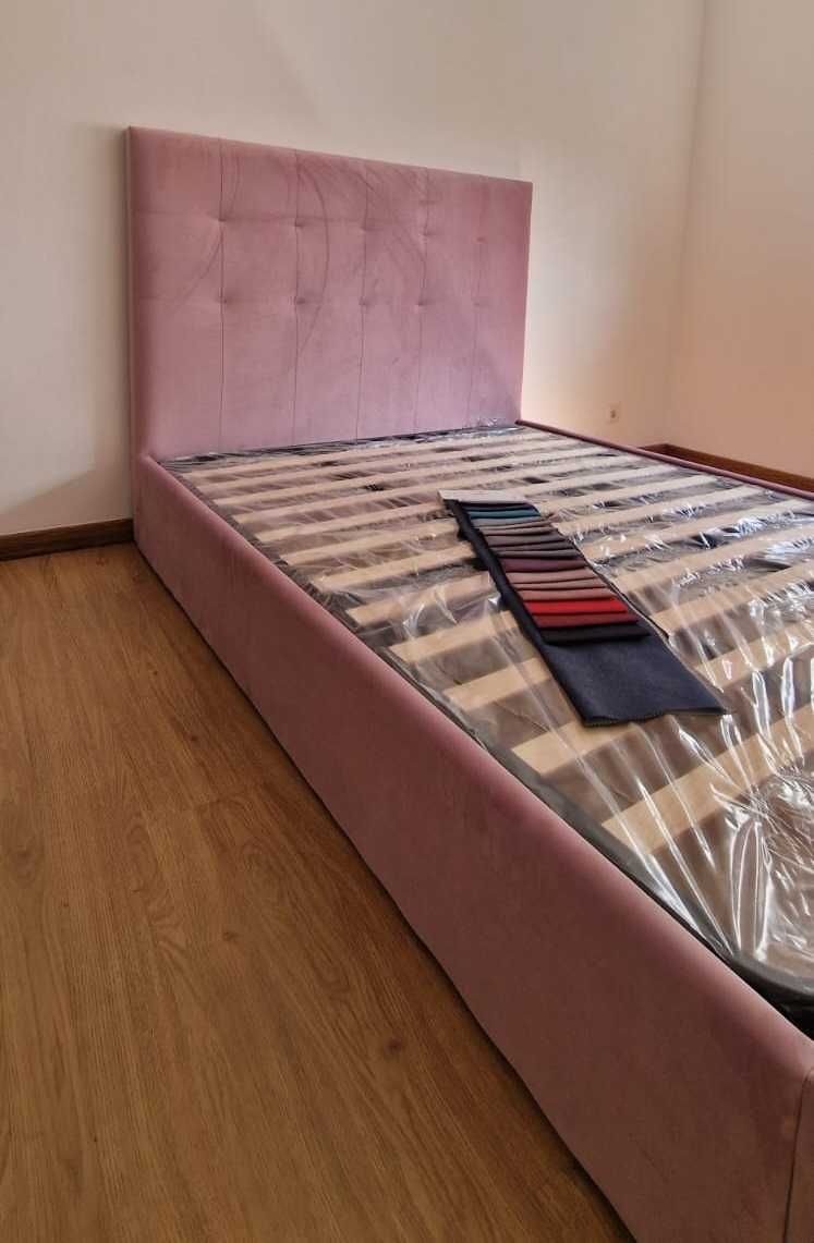 Camas De Casal Estofadas Top de Gama 190x140m Estrado Incluído 199€ !!