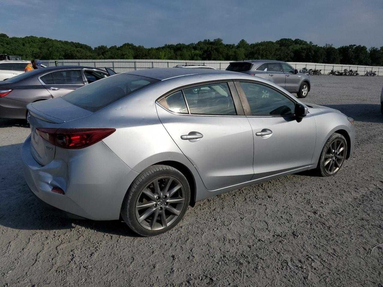 Mazda 3 Touring 2018 iaai