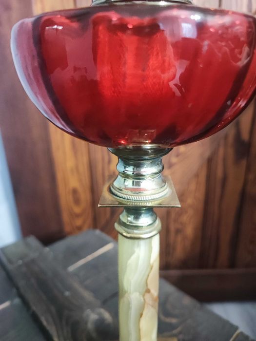 Kolumnowa lampa naftowa marmur mosiądz