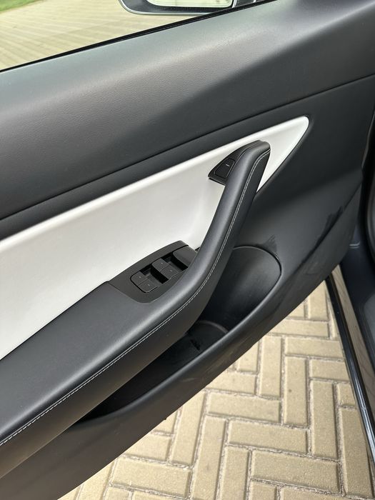 Tesla 3 Standard Range Plus Тесла 2019