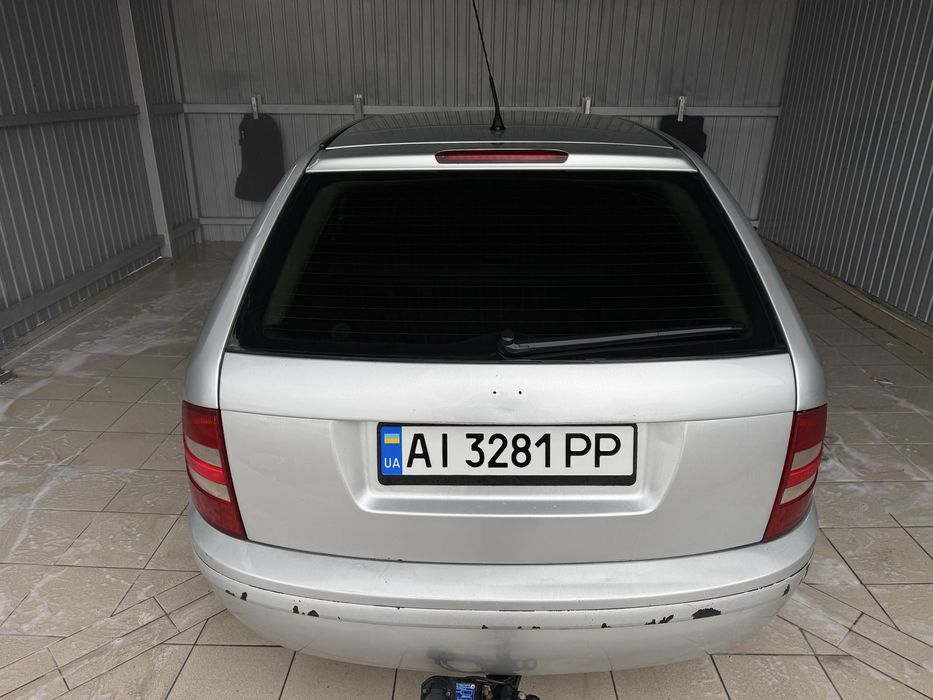 Продаю Skoda Fabia 2002