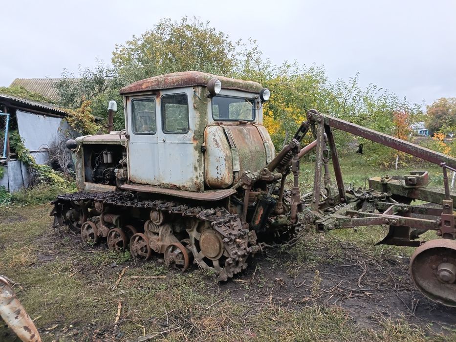 Продам трактор Т74 стояв 2 роки заводився