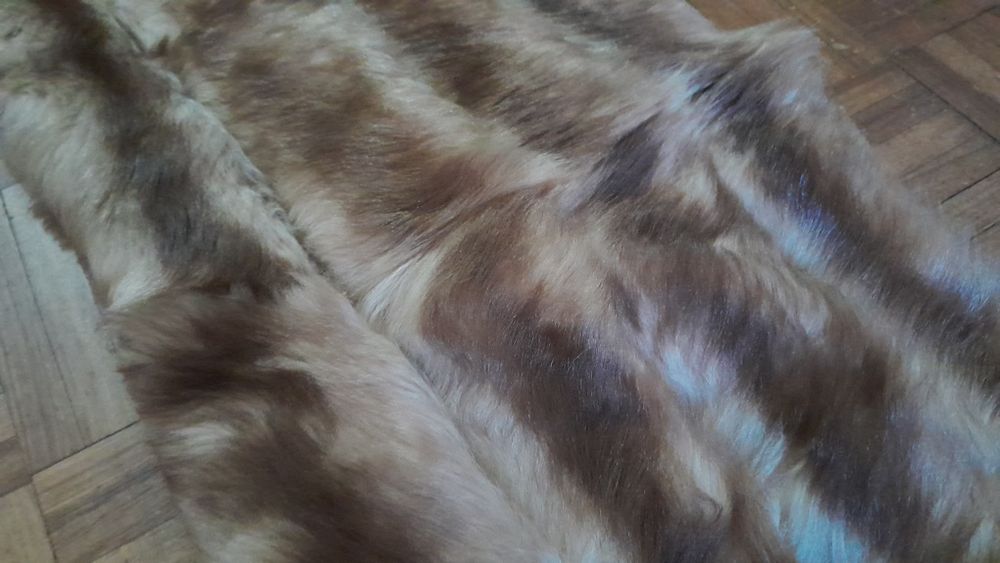 Pele de animal muito antiga.