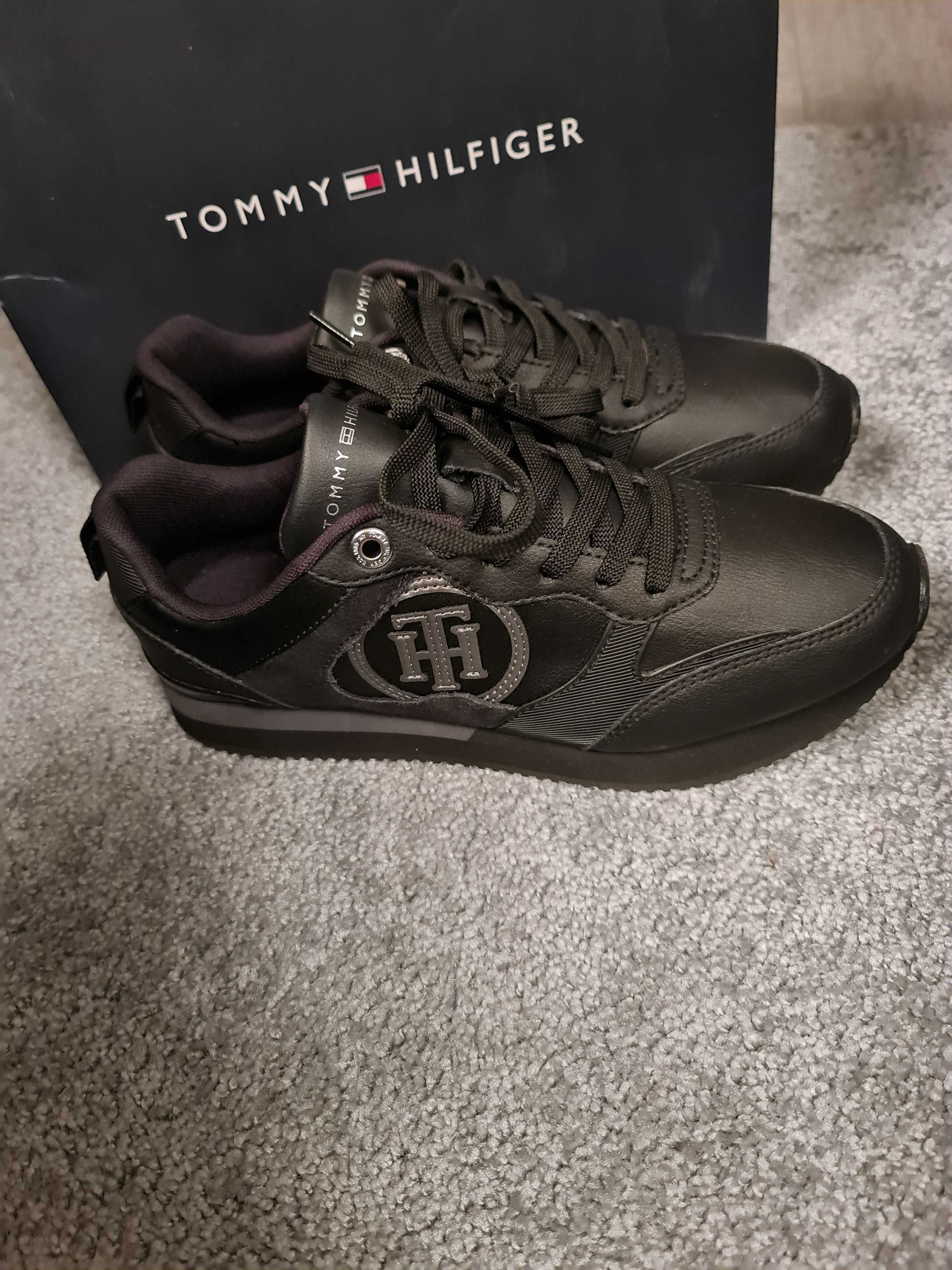 Кросівки tommy hilfiger