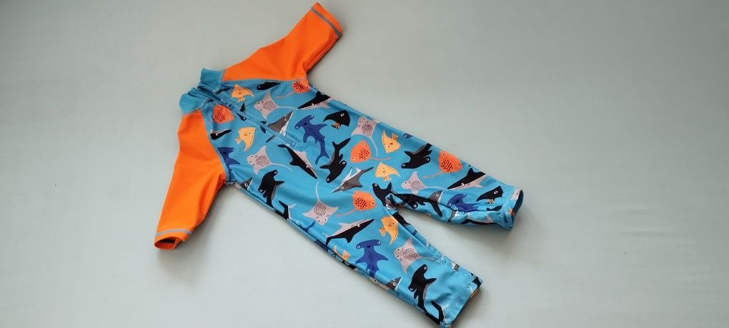 Strój kąpielowy dla chłopca 6-9m Baby shark Motyw morski kąpielówki