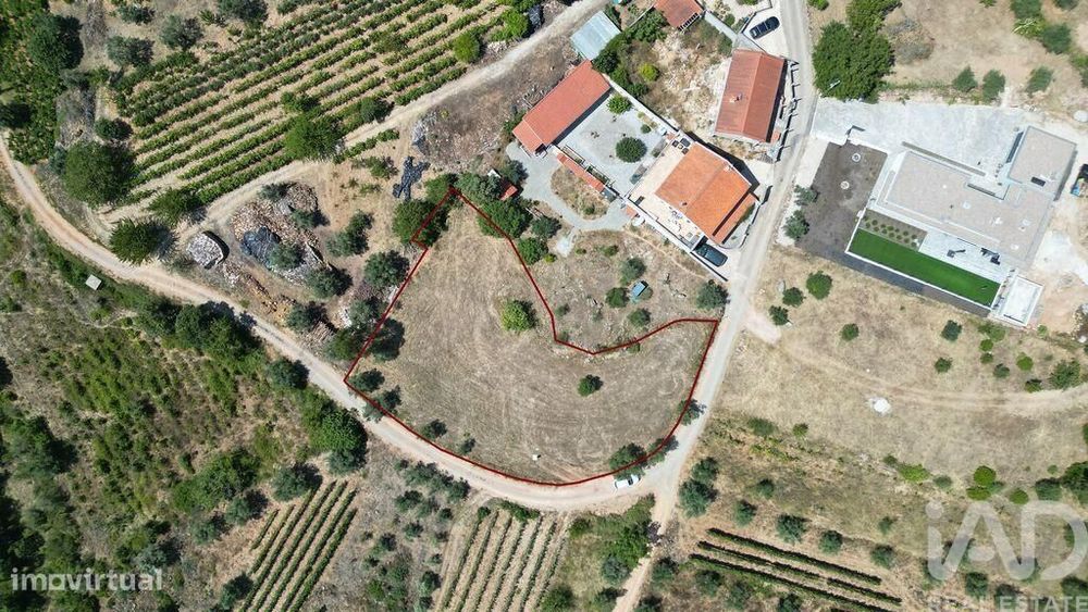 Terreno para construção em Podentes
