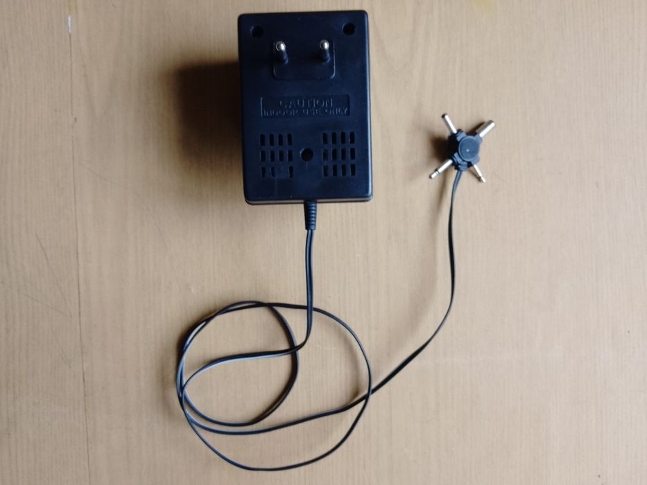 Продається пояс побутовий електромасажний.