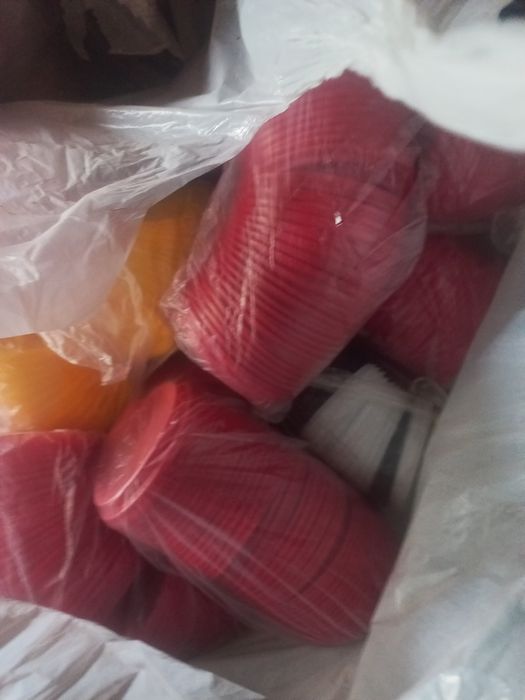 Трубочки і кришки длякофе ціна договірна  для кафе