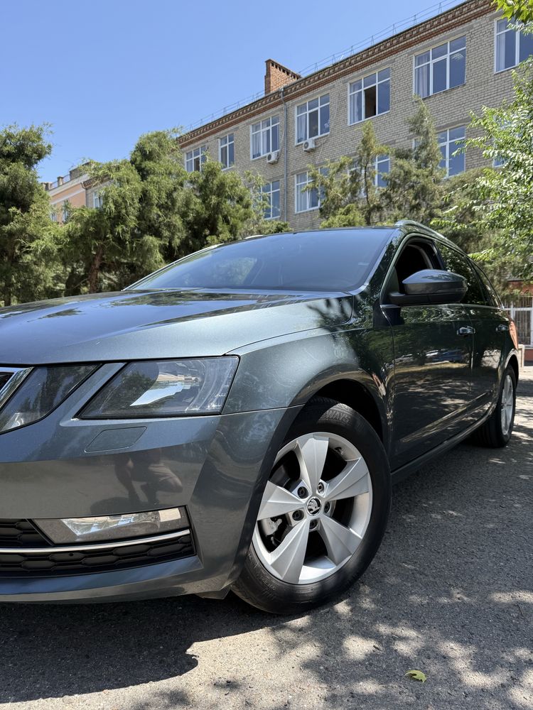 Skoda Octavia 1.6d (сдам в аренду)