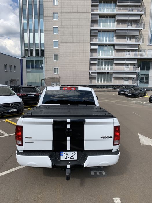 2021 RAM 1500 classic 3,6 4x4 SLT