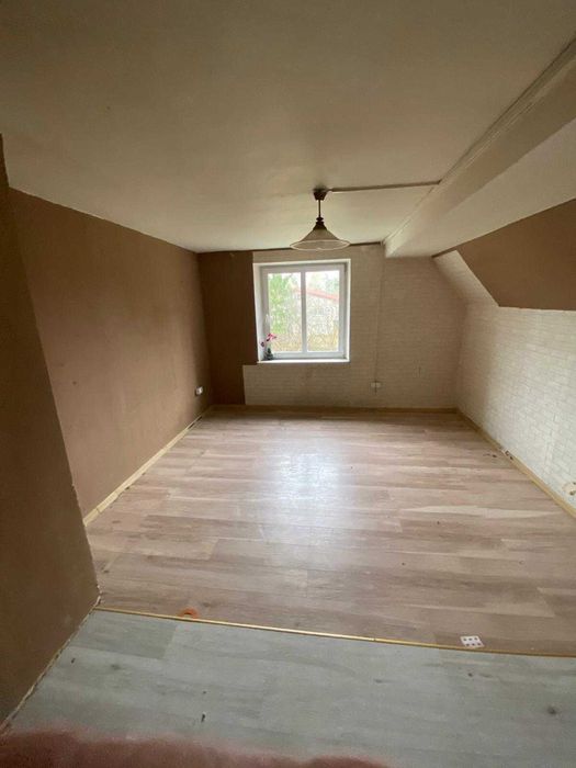 Wynajmę mieszkanie 2-3 pokoje z kuchnią i łazienką, 6 km od Płońska.