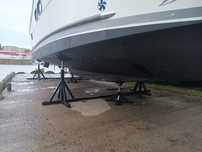 Stojaki podstawy pod hausboat