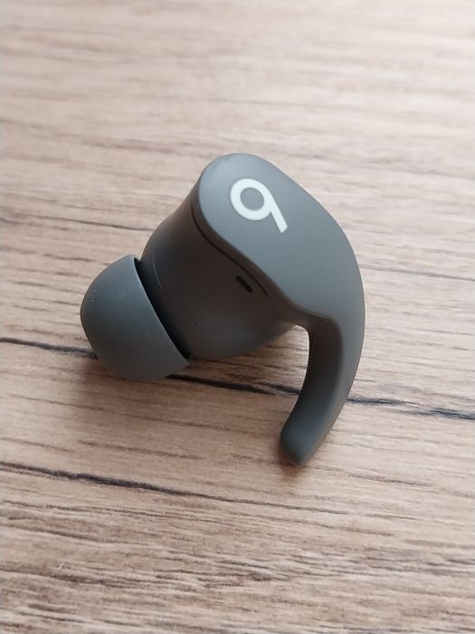 Prawa sluchawka Apple Beats Fit Pro