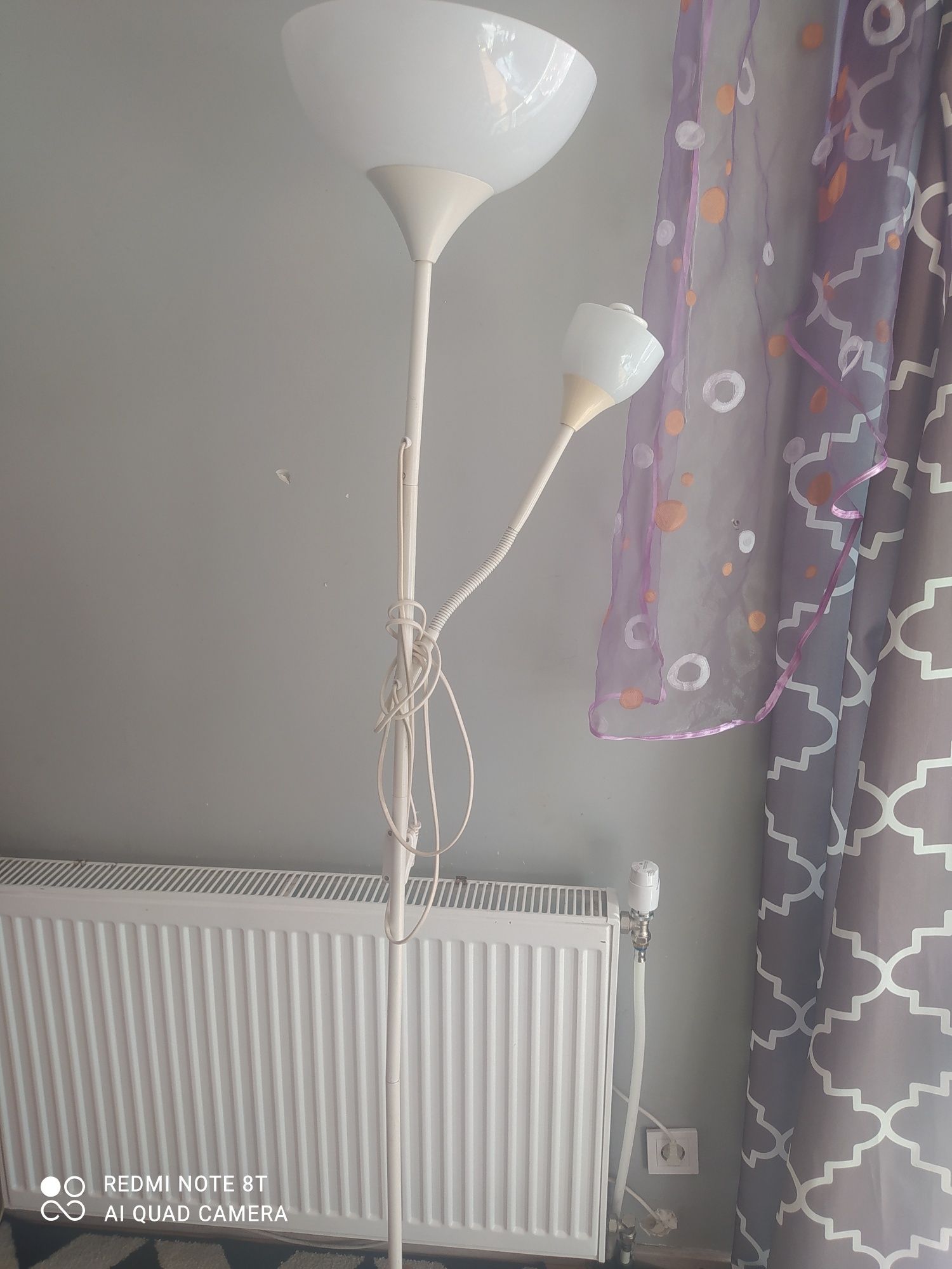 Sprzedam lampę stojącą