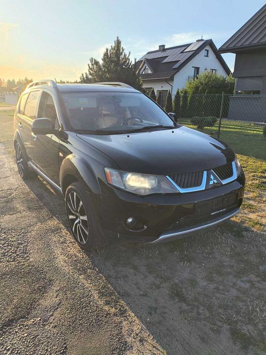 Mitsubishi Outlander XL, 2010р  для військових
