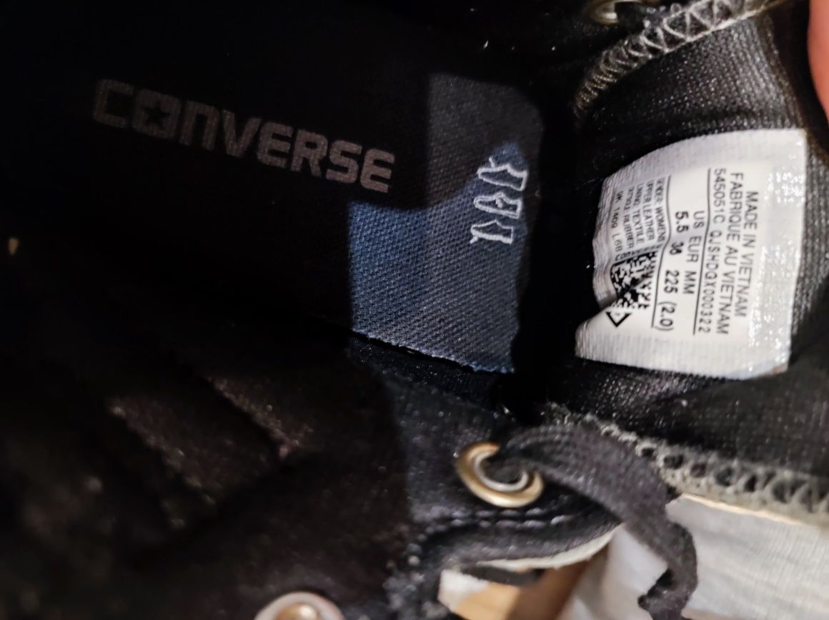 Trampki Converse ocieplane długie rozm 36