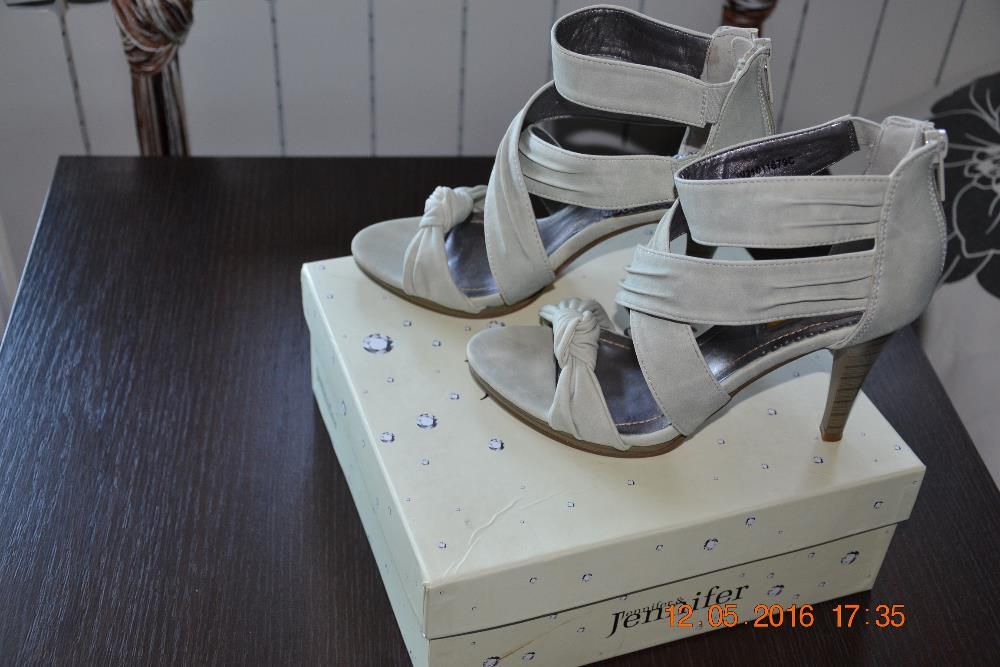 Buty 37