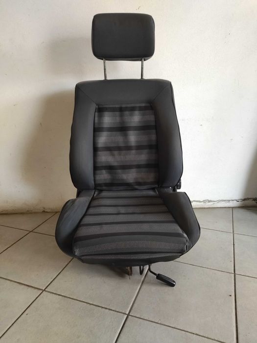 Bancos VW Golf 2 GTI (5 Portas)