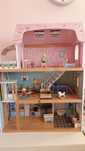 Domek dla lalek playtive