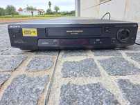 Gravador de vídeo VHS Sony Hi-Fi Stereo 



Descrição: