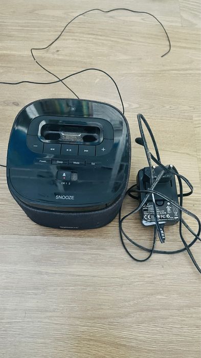 Relogio de mesa cabeceira com radio