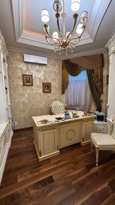 Дом с ремонтом на Фонтане. Львовская. 10 соток