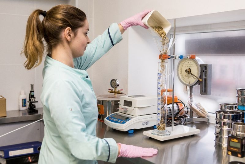 Кофе в зернах крепкий с пенкой