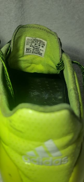 Бутси Adidas оригінальні , копи 39 р