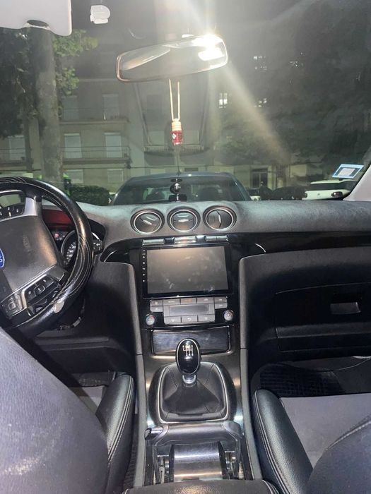 Ford smax preta 7lugares