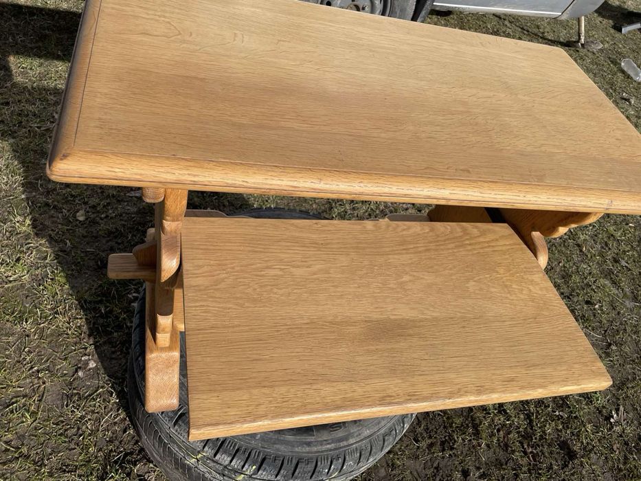 Стіл дубовий