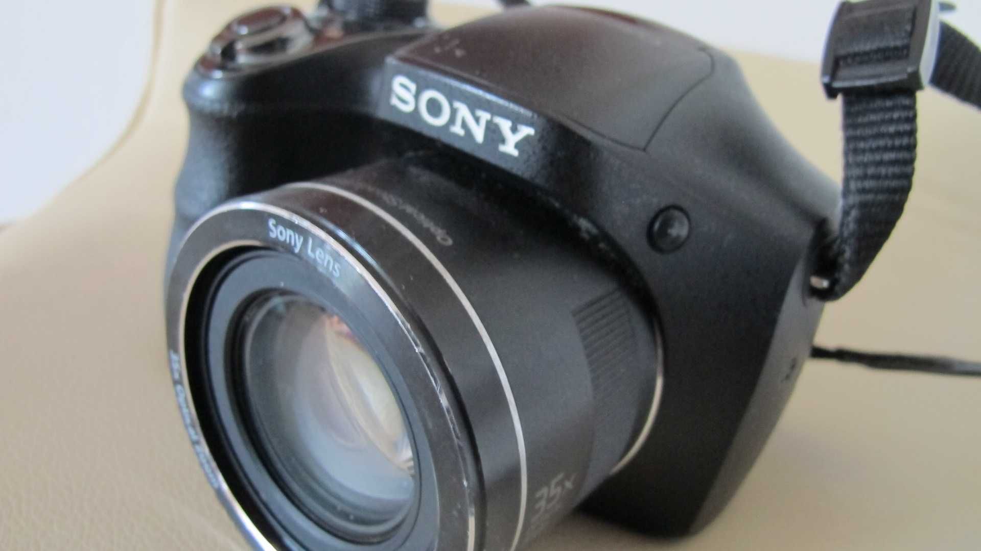 Sony  H300 - 35 optikal zoom 20Mp
